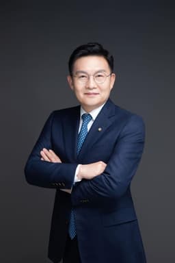김윤